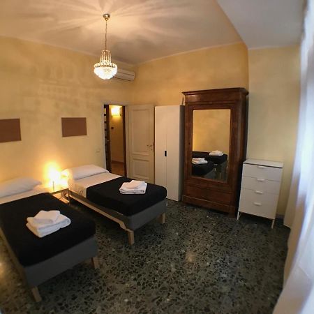 Ponte Vecchio 4 Bedrooms 佛罗伦萨 外观 照片