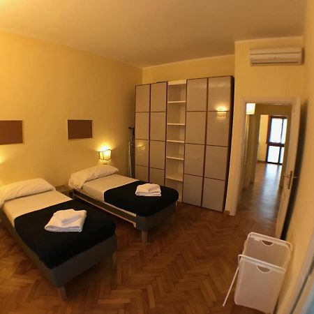 Ponte Vecchio 4 Bedrooms 佛罗伦萨 外观 照片