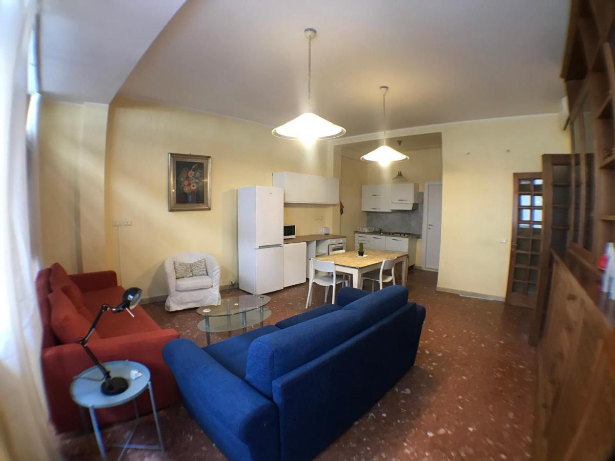 Ponte Vecchio 4 Bedrooms 佛罗伦萨 外观 照片