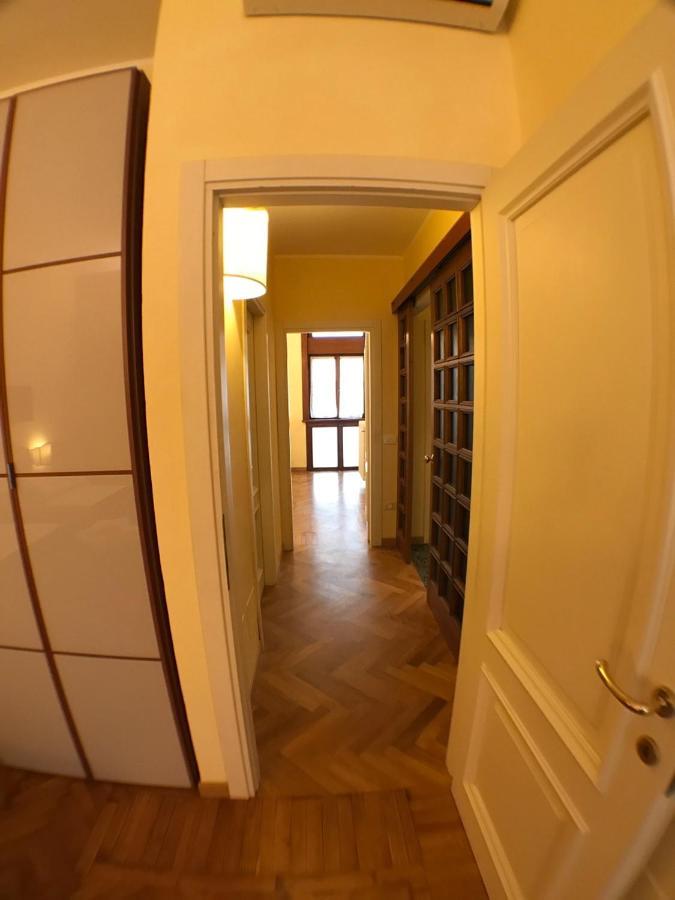 Ponte Vecchio 4 Bedrooms 佛罗伦萨 外观 照片