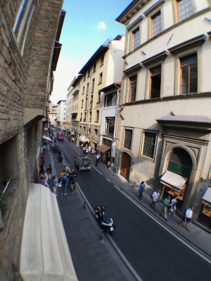 Ponte Vecchio 4 Bedrooms 佛罗伦萨 外观 照片