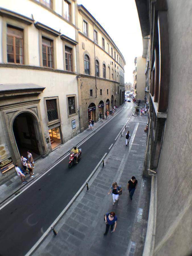 Ponte Vecchio 4 Bedrooms 佛罗伦萨 外观 照片