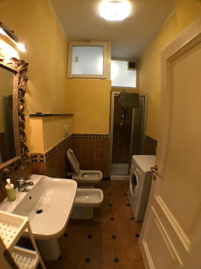 Ponte Vecchio 4 Bedrooms 佛罗伦萨 外观 照片