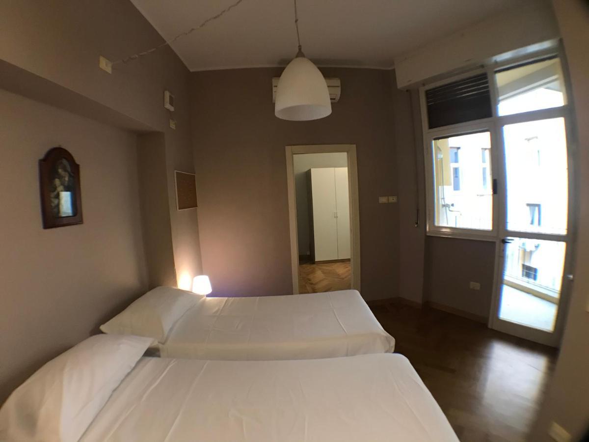 Ponte Vecchio 4 Bedrooms 佛罗伦萨 外观 照片